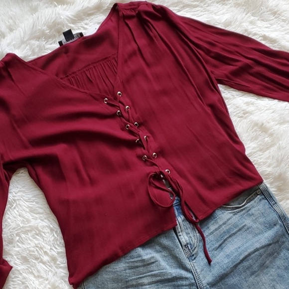 Tops - FALL LACE UP FRONT TOP